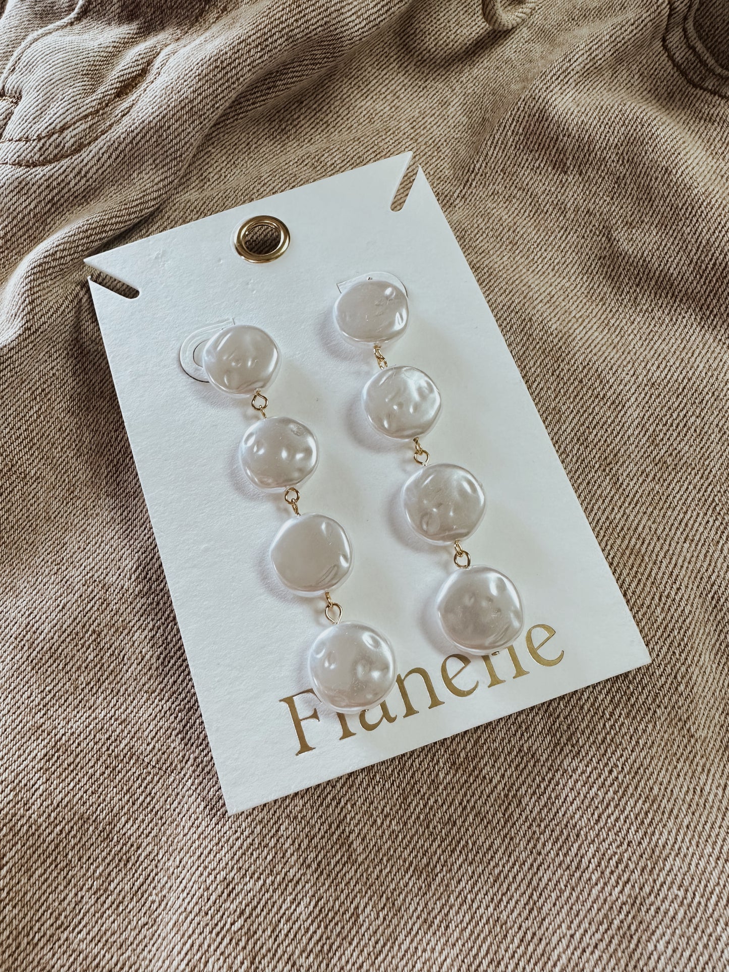 Pearl Drop Earring