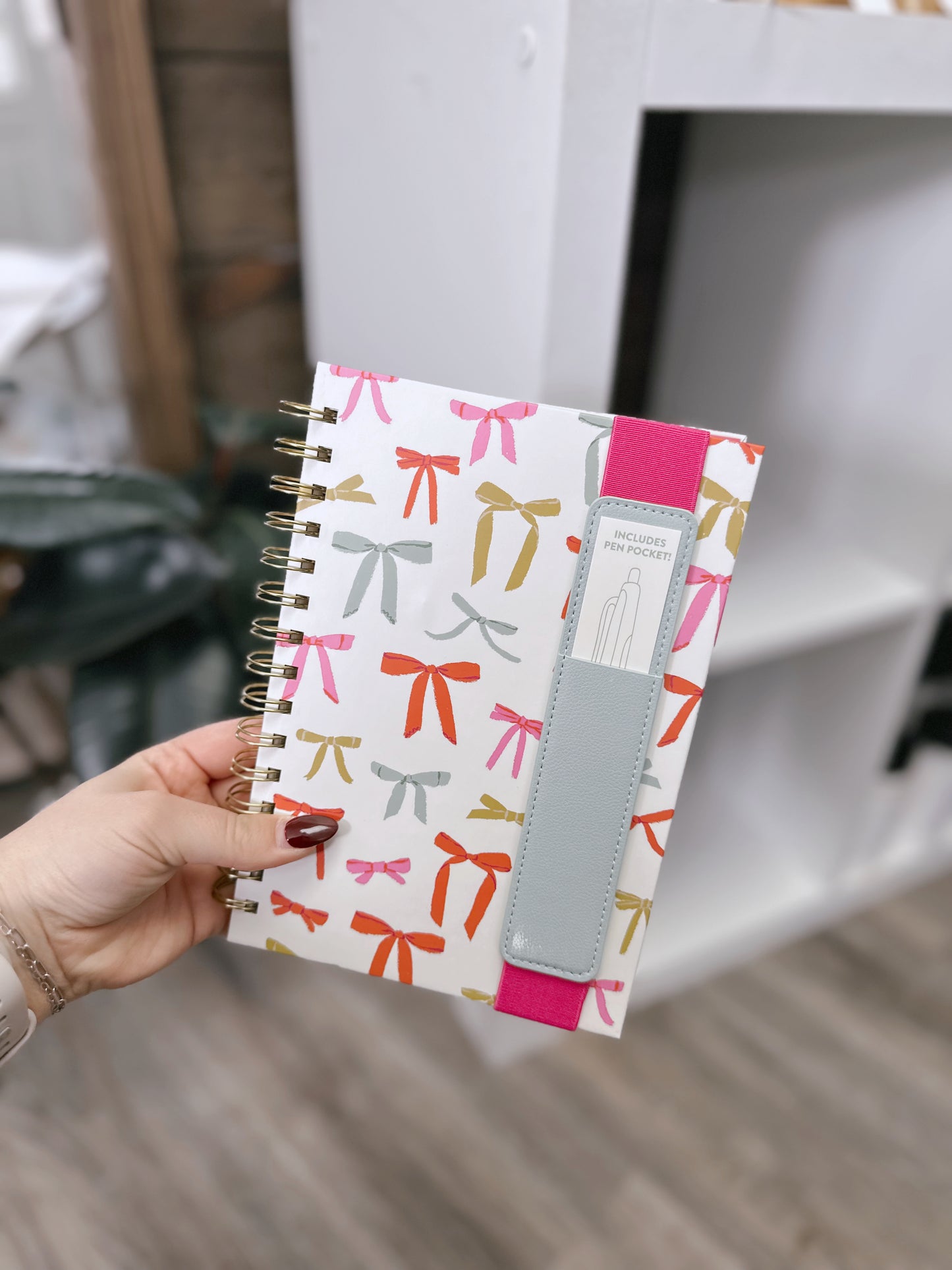 Bow Notebook